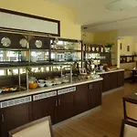 Otel Goor Und Apartmenthaus Lauterbach (Rugen)