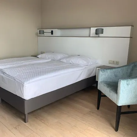 Goor Und Apartmenthaus 3* Lauterbach (Rugen)