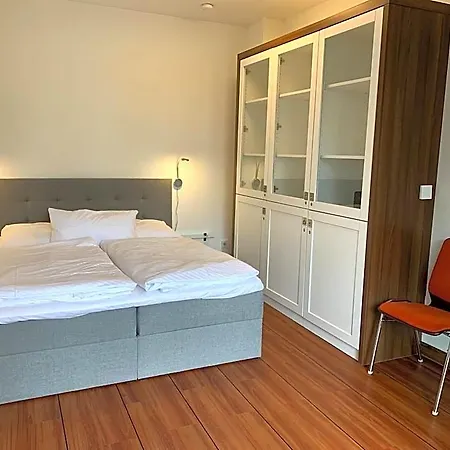 Goor Und Apartmenthaus Hotel 3*