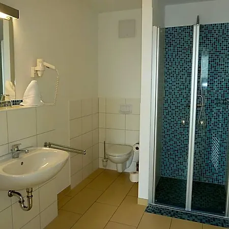 Hotel Goor Und Apartmenthaus 3*