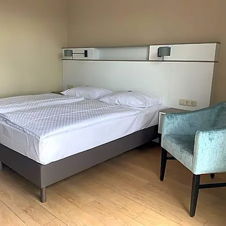 Goor Und Apartmenthaus Hotel 3*