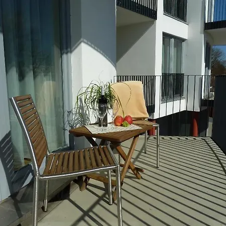 Goor Und Apartmenthaus Lauterbach (Rugen)