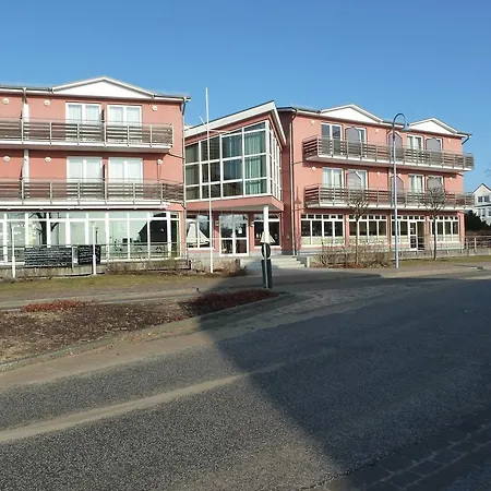 Goor Und Apartmenthaus 3*