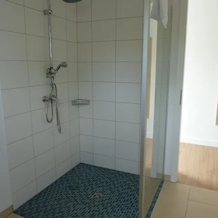 Goor Und Apartmenthaus Szálloda