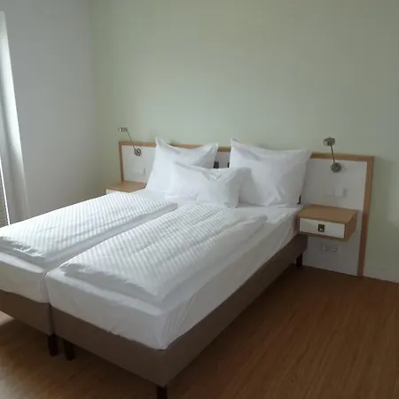 Goor Und Apartmenthaus